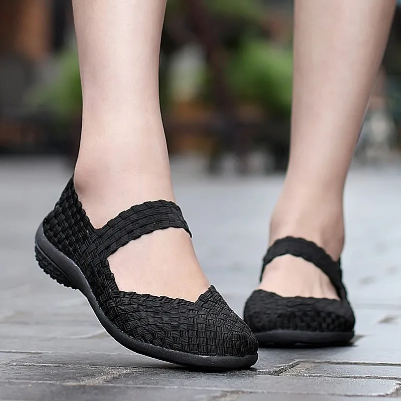 Women Walking Shoes Soft Comfortable Breathable Mother Sneakers